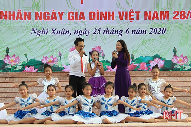 Tuyên truyền giáo dục đời sống trong gia đình hưởng ứng ngày Gia đình Việt Nam