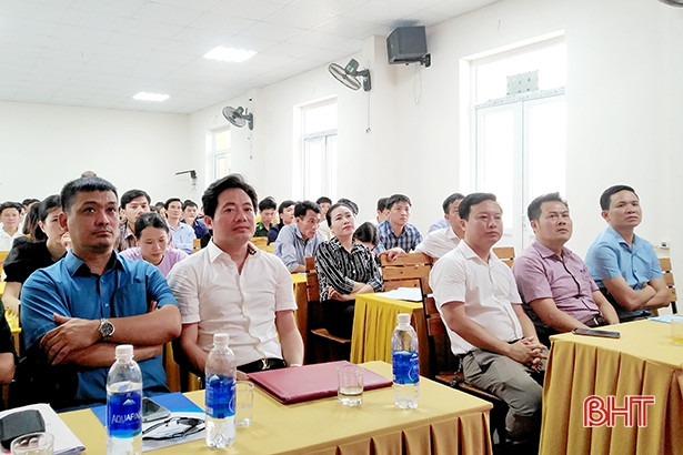 Định hướng tuyên truyền về chủ quyền biển đảo cho cán bộ làm công tác truyền thông ở Hà Tĩnh