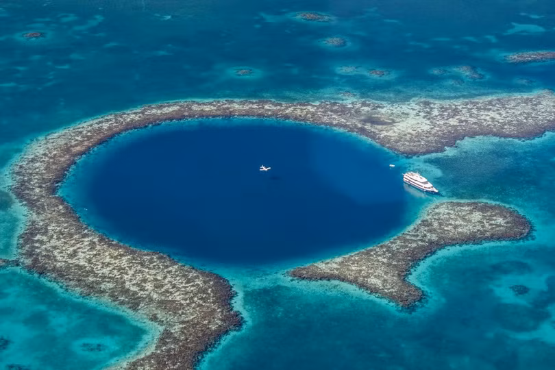 7 hố tử thần ấn tượng nhất thế giới