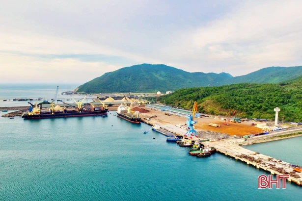 Doanh nghiệp ở KKT Vũng Áng nhẹ nỗi lo thiếu chuyên gia, lao động nước ngoài