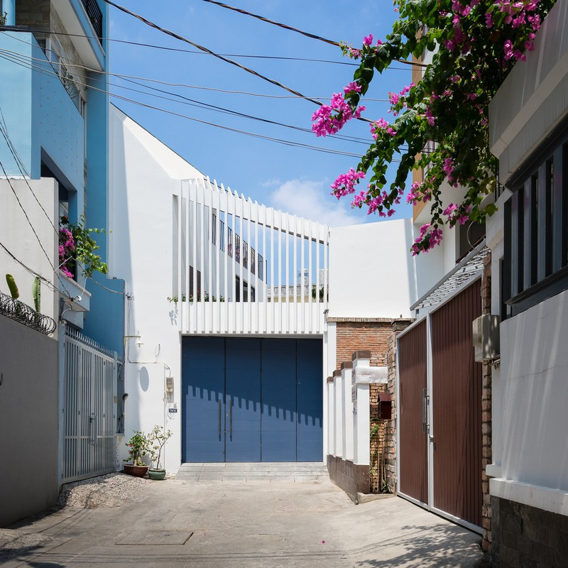 Ngôi nhà cuối hẻm nhưng luôn thoáng và sáng