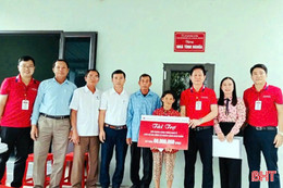 Huy động trên 18,5 tỷ đồng hỗ trợ người nghèo và khắc phục hậu quả bão lụt