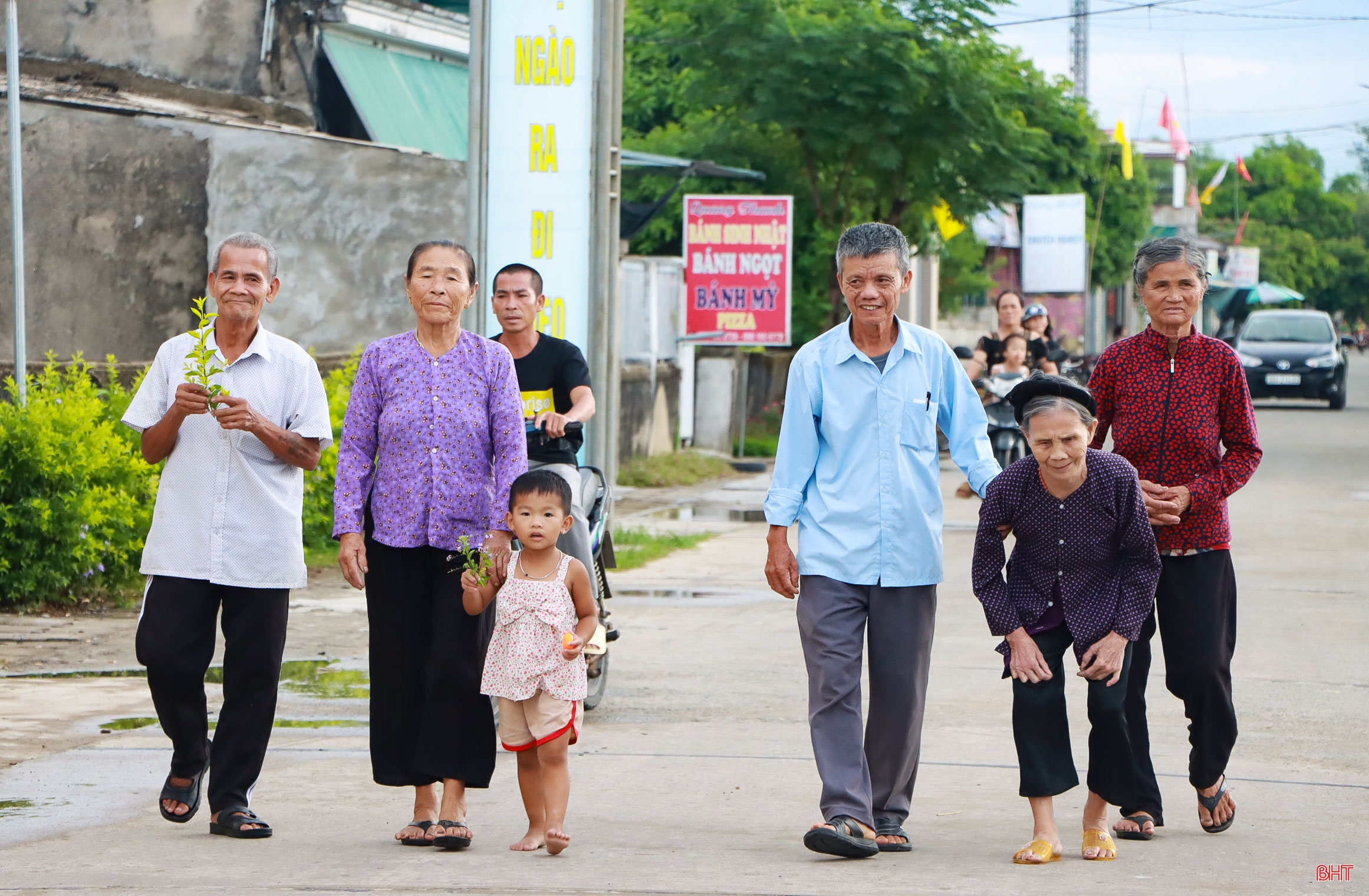 20 năm làm bí thư chi bộ vùng giáo: Còn cống hiến khi Đảng và dân cần!