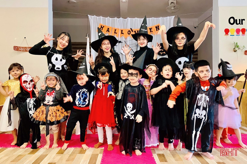 Vui lễ hội Halloween cùng các bé Trường Mầm non Trung Kiên