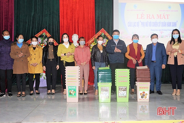 Ra mắt 2 CLB phụ nữ tại Hồng Lĩnh và Hương Khê