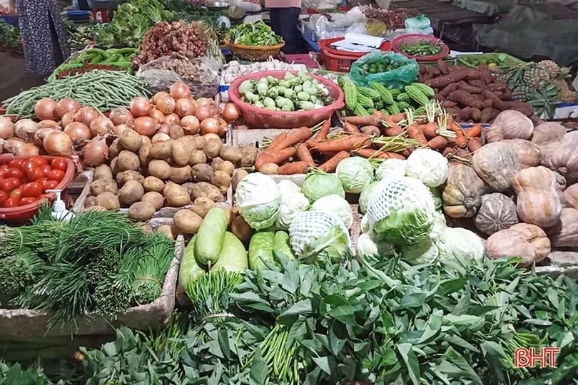 Khi tiểu thương Hà Tĩnh “bắt sóng”... bán hàng online