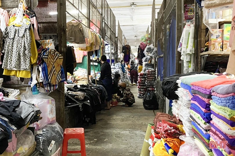 Khi tiểu thương Hà Tĩnh “bắt sóng”... bán hàng online