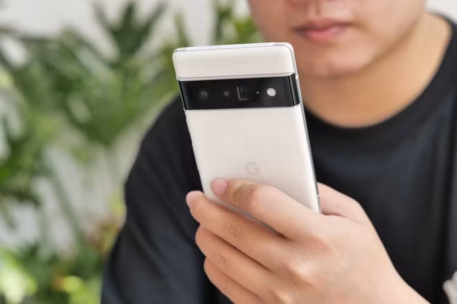 Cận cảnh Pixel 6 Pro tại Việt Nam, giá 38 triệu đồng