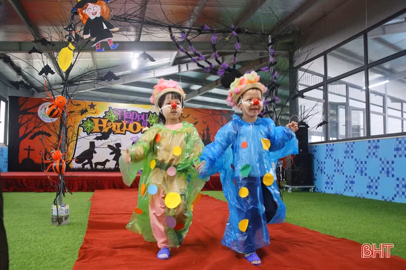 Lễ Halloween nhiều sắc màu của học sinh Hà Tĩnh