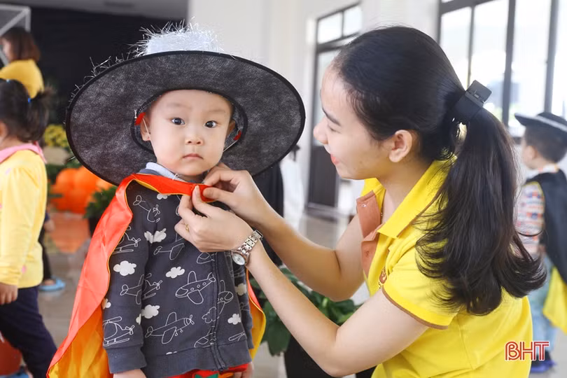 Lễ Halloween nhiều sắc màu của học sinh Hà Tĩnh