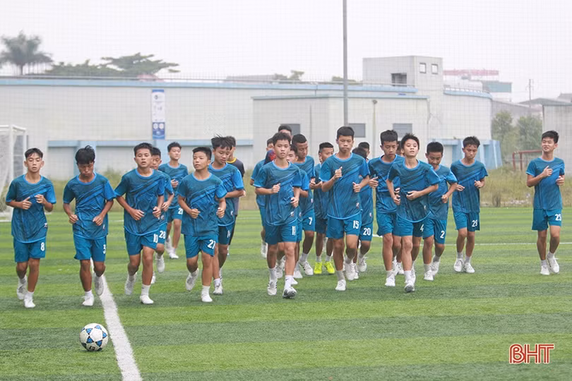 Bóng đá trẻ Hà Tĩnh hướng tới giải thiếu niên - nhi đồng toàn quốc
