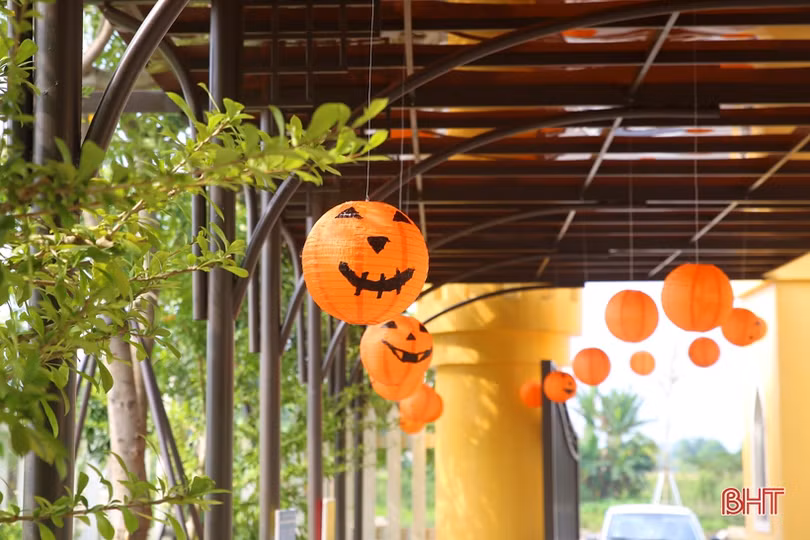 Lễ Halloween nhiều sắc màu của học sinh Hà Tĩnh