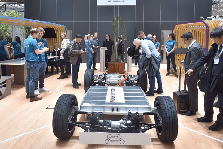 Volkswagen OnePod - chiếc xe ôtô điện tương lai, tự lái hoàn toàn