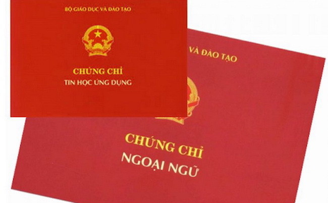 Bộ Nội vụ đề nghị bỏ chứng chỉ tin học, ngoại ngữ