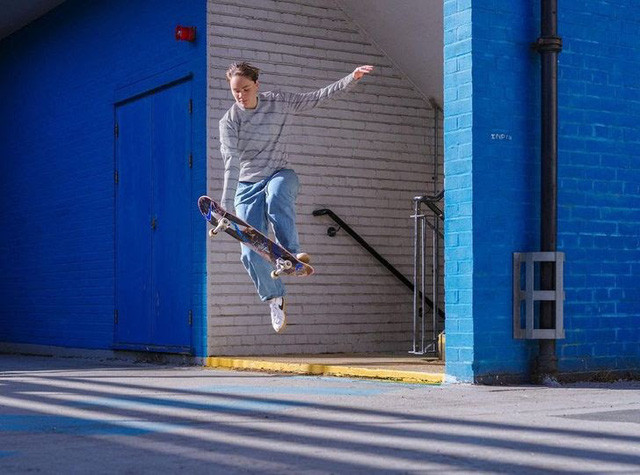 Chiêm ngưỡng bộ thiết kế độc, lạ khiến người mặc “biến mất”