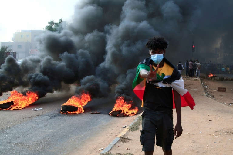 Nguồn cơn dẫn đến đảo chính ở Sudan