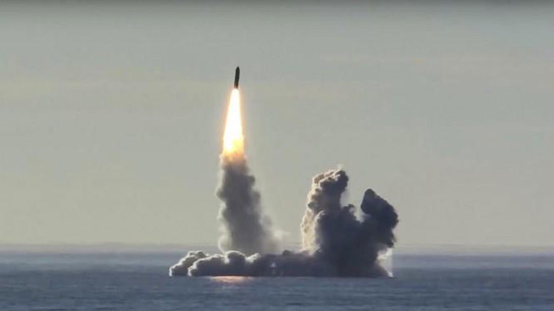 Ông Putin nói về việc triển khai tên lửa của Nga