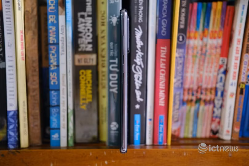 Mở hộp Galaxy A52s: Thêm một lựa chọn smartphone tầm trung