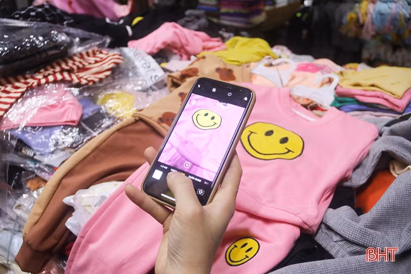 Khi tiểu thương Hà Tĩnh “bắt sóng”... bán hàng online