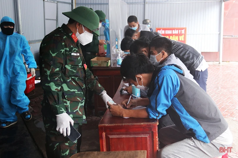 Hà Tĩnh giám sát chặt việc cách ly, theo dõi sức khỏe tại nhà để kiểm soát dịch trong trạng thái mới