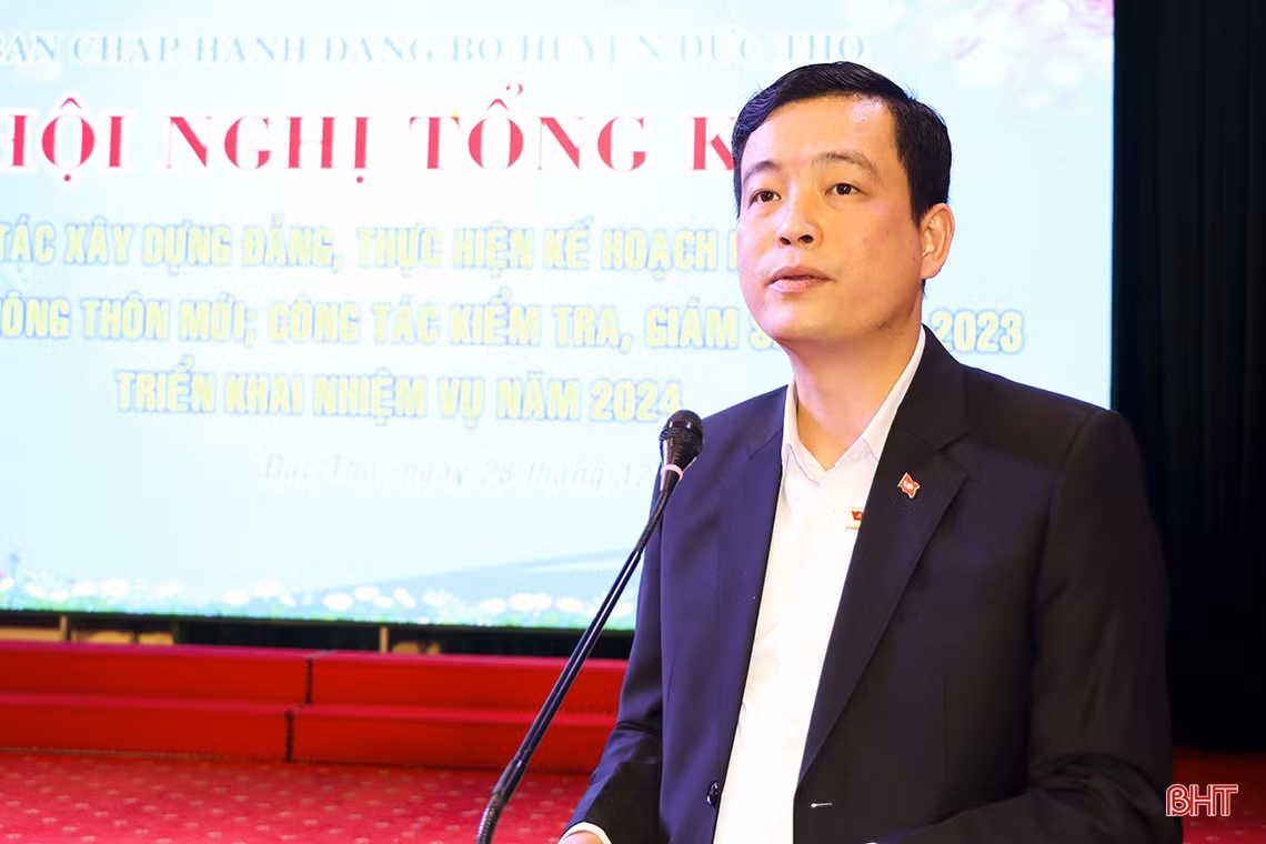 Đức Thọ tập trung huy động nguồn lực hoàn thành xây dựng huyện NTM nâng cao