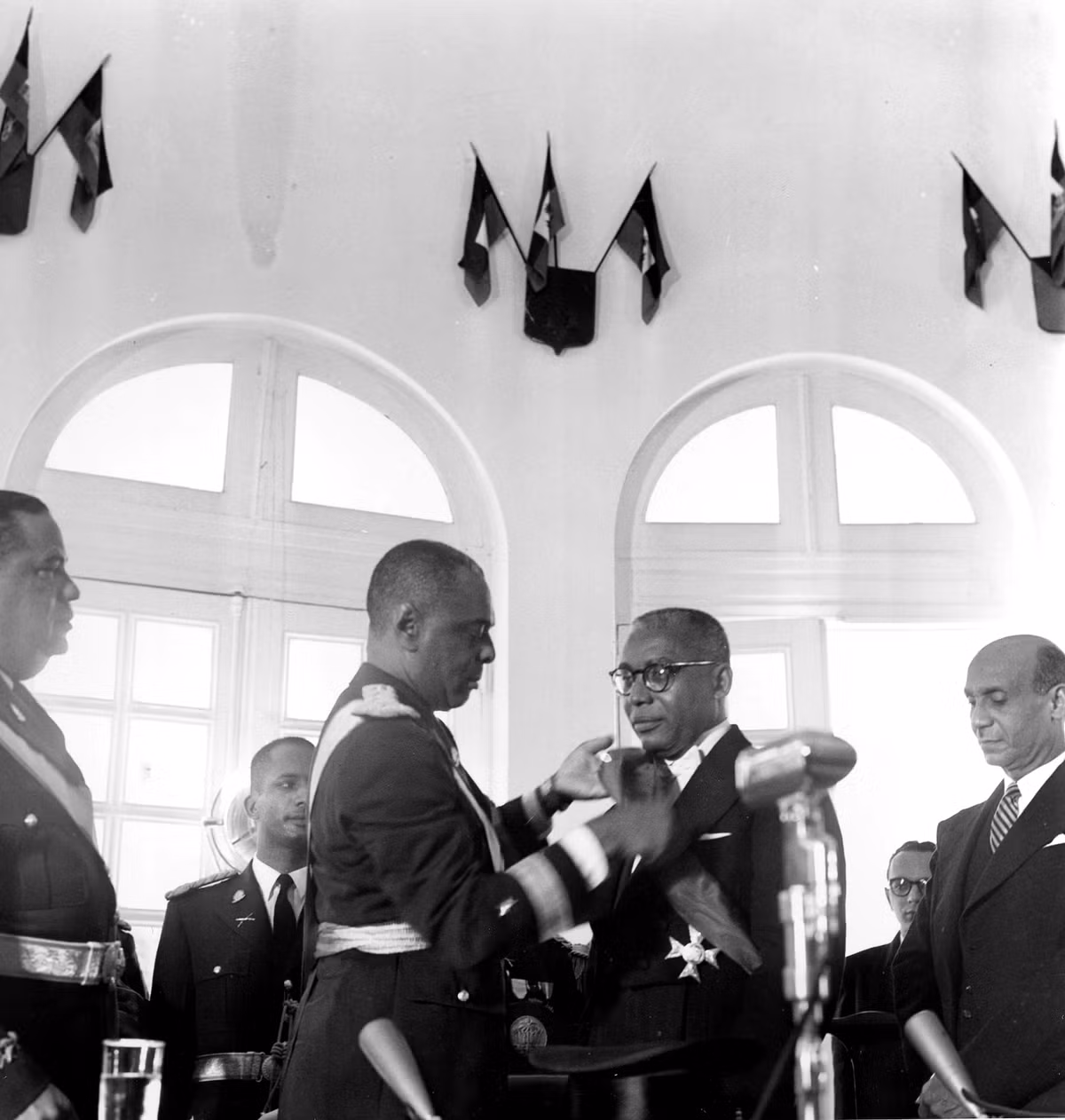 Một thế kỷ Haiti chìm trong hỗn loạn