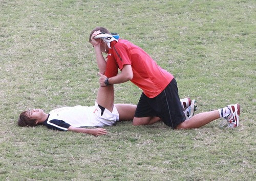 Long Giang tập phục hồi thể lực - Ảnh D.A