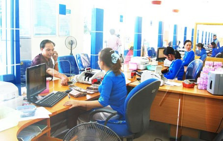 Vietcombank Hà Tĩnh chú trọng huy động vốn đáp ứng nhu cầu tín dụng cuối năm.