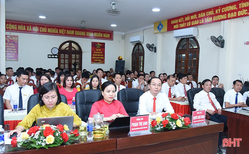Delegates attending the congress. bqbht_br_a2.jpg