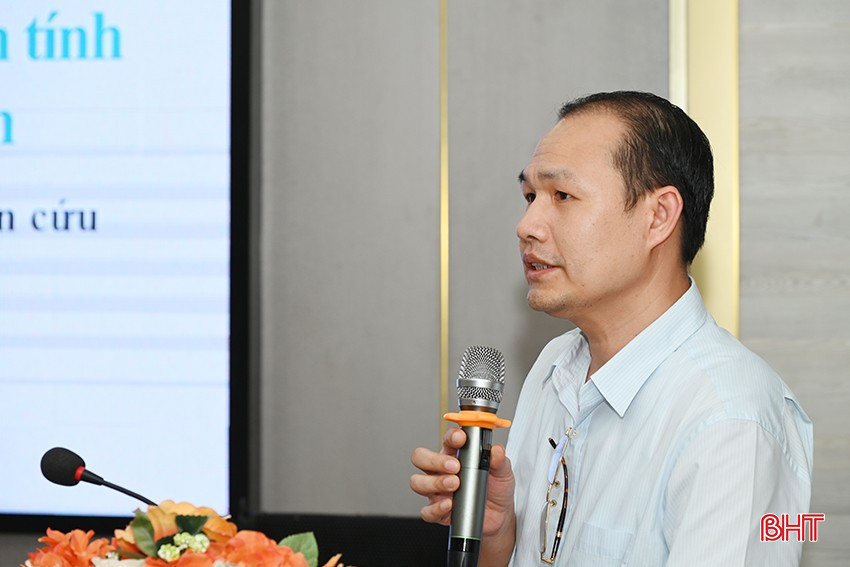TS Do Van Huan - សកលវិទ្យាល័យសេដ្ឋកិច្ចជាតិបានបង្ហាញឯកសារក្នុងសន្និសីទ។ bqbht_br_4.jpg