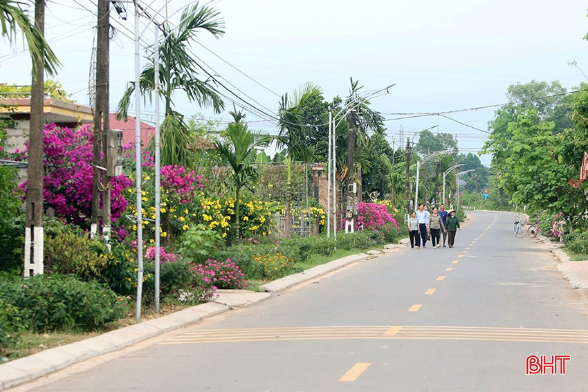 Các mô hình, điển hình ở xã Nam Điền có sức lan tỏa sâu rộng, tạo động lực thúc đẩy các phong trào thi đua. bqbht_br_2.jpg
