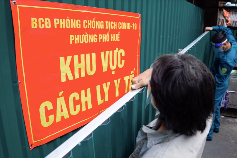 Người ở 4 cấp độ dịch COVID-19 không phải cách ly y tế khi về quê đón Tết, trừ 1 số trường hợp