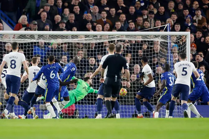 Kết quả Chelsea 2-0 Tottenham: The Blues thắng trở lại