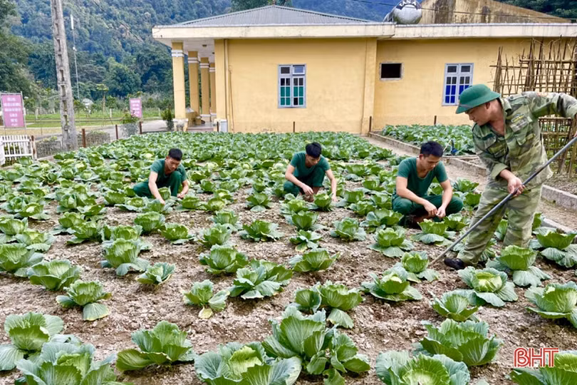 Tết ở Đồn Biên phòng Hương Quang