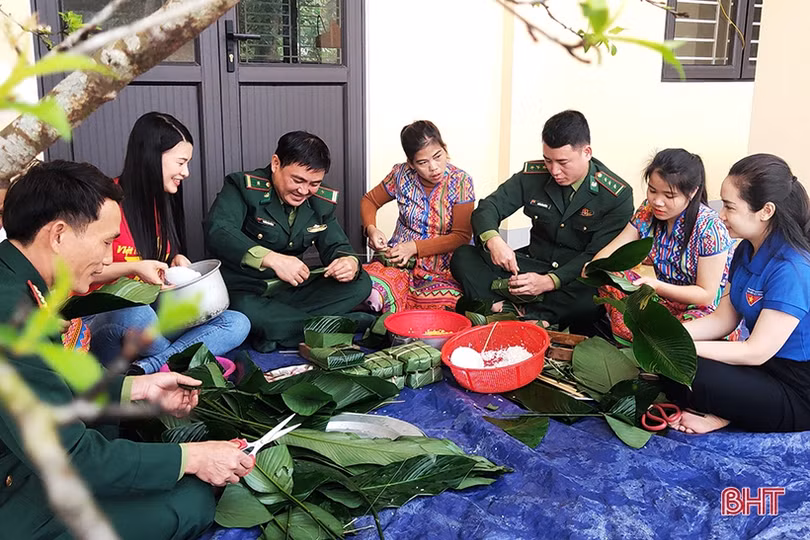 Tết ấm áp của người Chứt ở Rào Tre