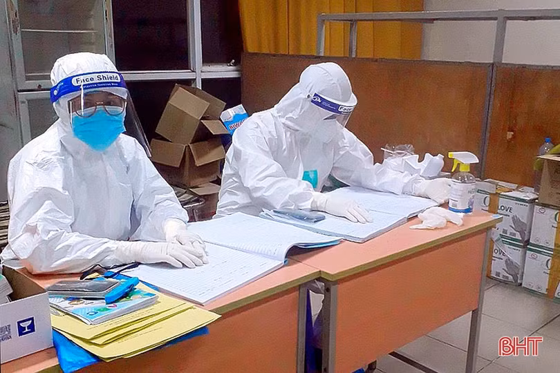 Bác sỹ Hà Tĩnh kể về những ngày giành sự sống cho F0 ở Bình Dương