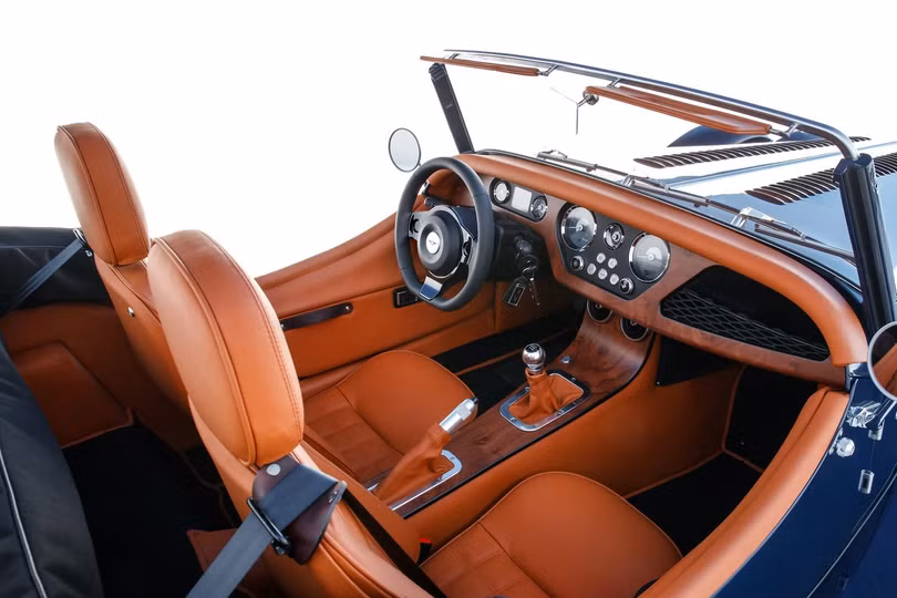 Xe Morgan Plus Four đầu tiên tại Việt Nam về tay ông Nguyễn Quốc Cường