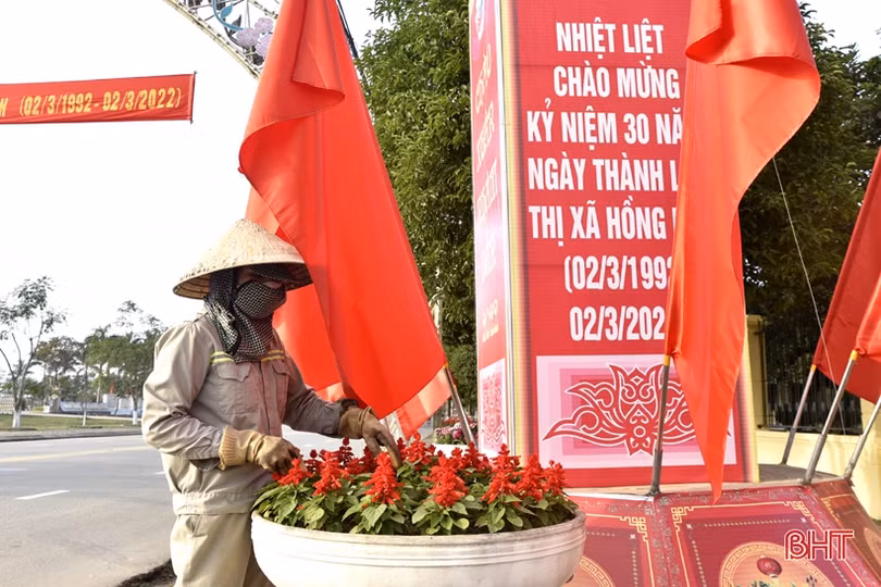 Sắc màu mừng Đảng, mừng xuân tại Thị xã Hồng Lĩnh