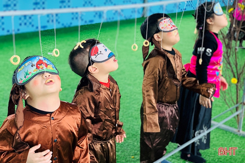 Bé Mầm non Trí Đức rộn ràng đón Xuân Nhâm Dần