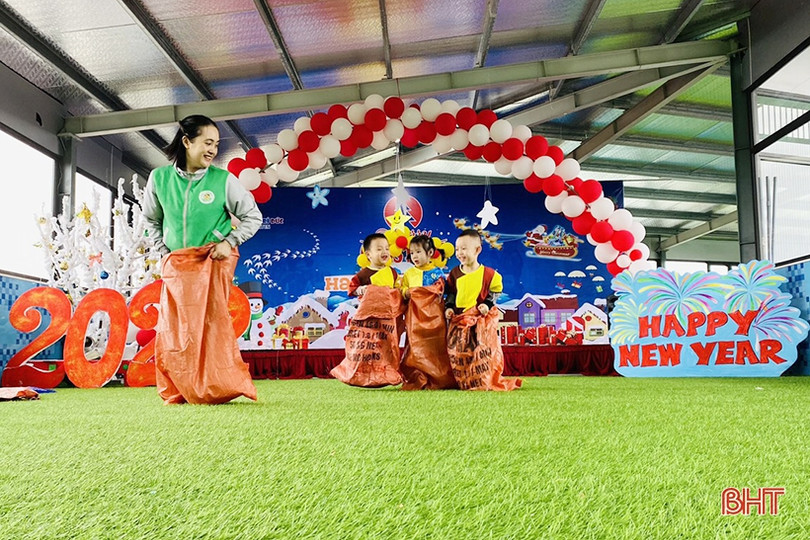 Bé Mầm non Trí Đức rộn ràng đón Xuân Nhâm Dần