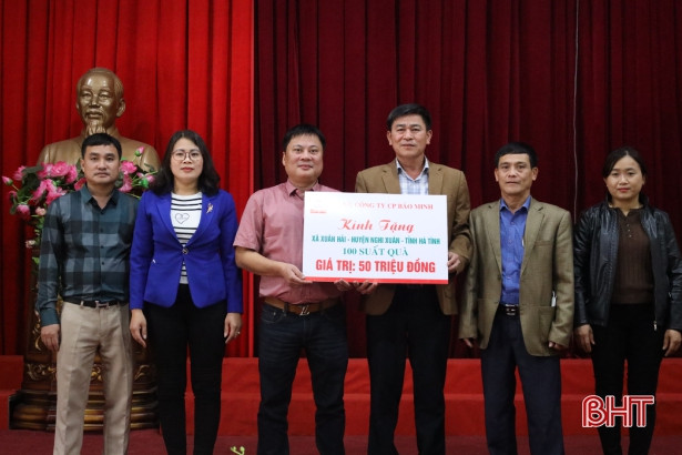 Nhiều hoạt động hướng tới các đối tượng chính sách, người nghèo dịp tết ảnh 12 Nhiều hoạt động hướng tới các đối tượng chính sách, người nghèo dịp tết