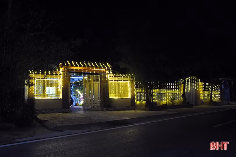 Lung linh sắc màu đón xuân trên miền sơn cước Hà Tĩnh