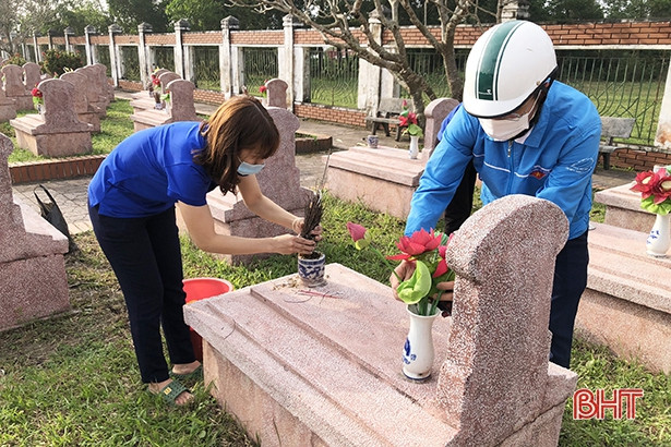 Nhiều hoạt động ý nghĩa của tuổi trẻ TP Hà Tĩnh hướng về ngày tết cổ truyền