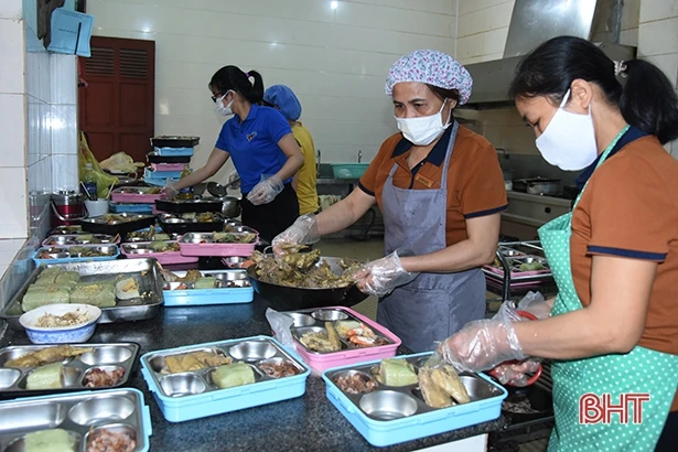 Tết ấm ở Trung tâm Điều dưỡng người có công và Bảo trợ xã hội Hà Tĩnh