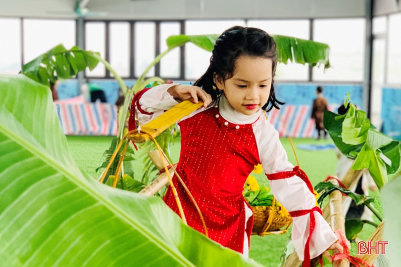 Bé Mầm non Trí Đức rộn ràng đón Xuân Nhâm Dần