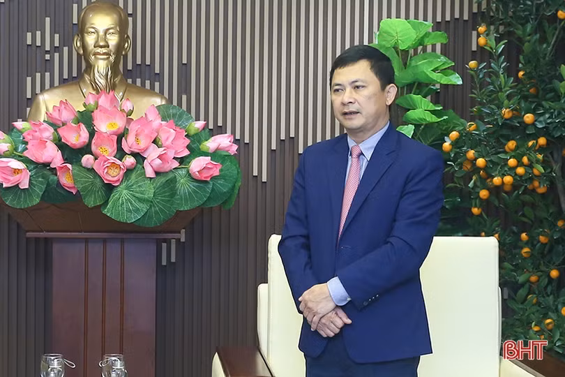 Ban Trị sự Phật giáo chúc mừng Đảng bộ và Nhân dân Hà Tĩnh nhân dịp tết Nhâm Dần