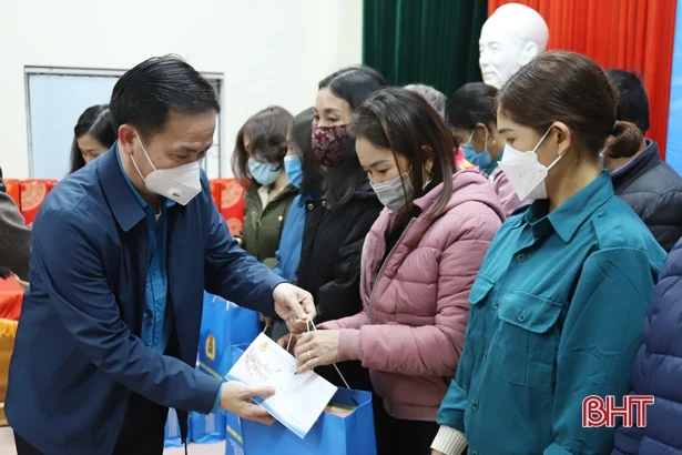 Tết ấm áp, an lành với người lao động Hà Tĩnh