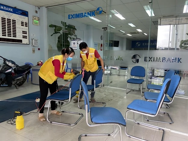 Dịch vụ giặt ghế sofa tại nhà chuyên nghiệp ở Đà Nẵng DONNHADANANG.VN