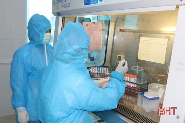 Hướng dẫn phòng dịch cho hơn 6.000 người về Hà Tĩnh trong ngày 29/1