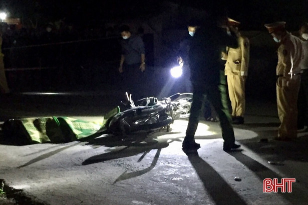 Đức Thọ: 2 xe máy đâm trực diện, 1 người tử vong tại chỗ